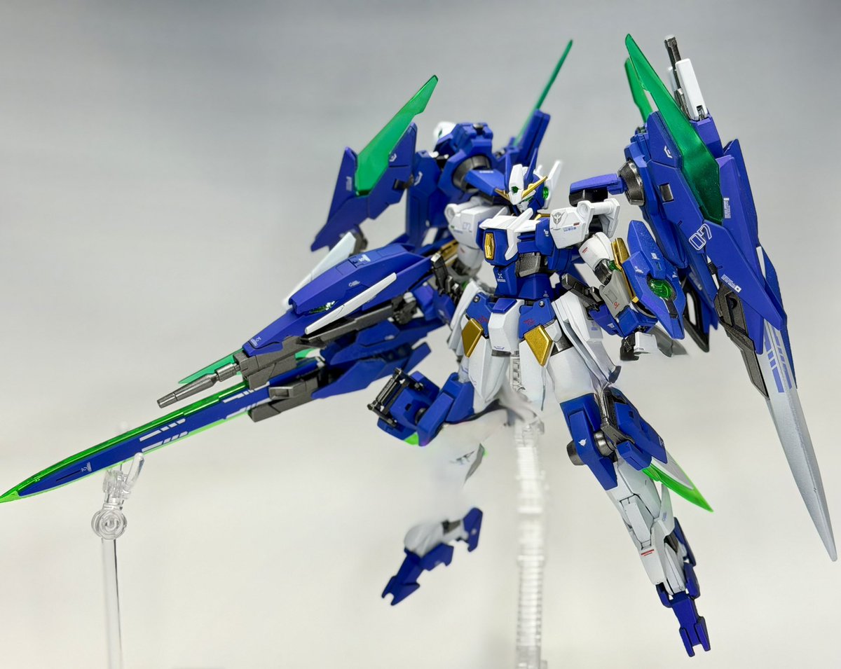 Keine_Love_'s tweet photo. ダブルオー×AGE2マグナム
ダブルオー×デスティニー
＃ガンプラ https://t.co/peEF2MjZI8