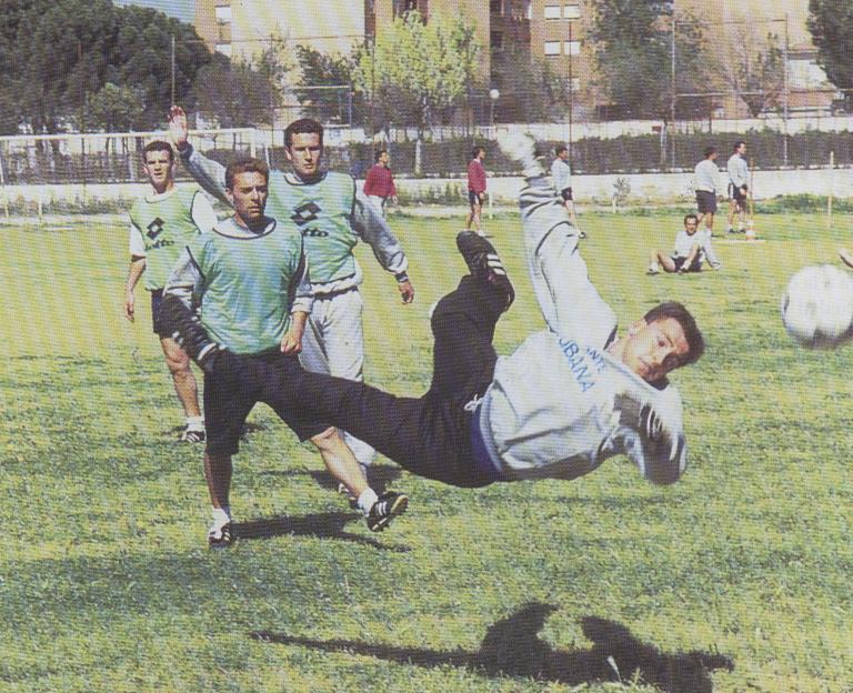 eltoledo.com tweet media