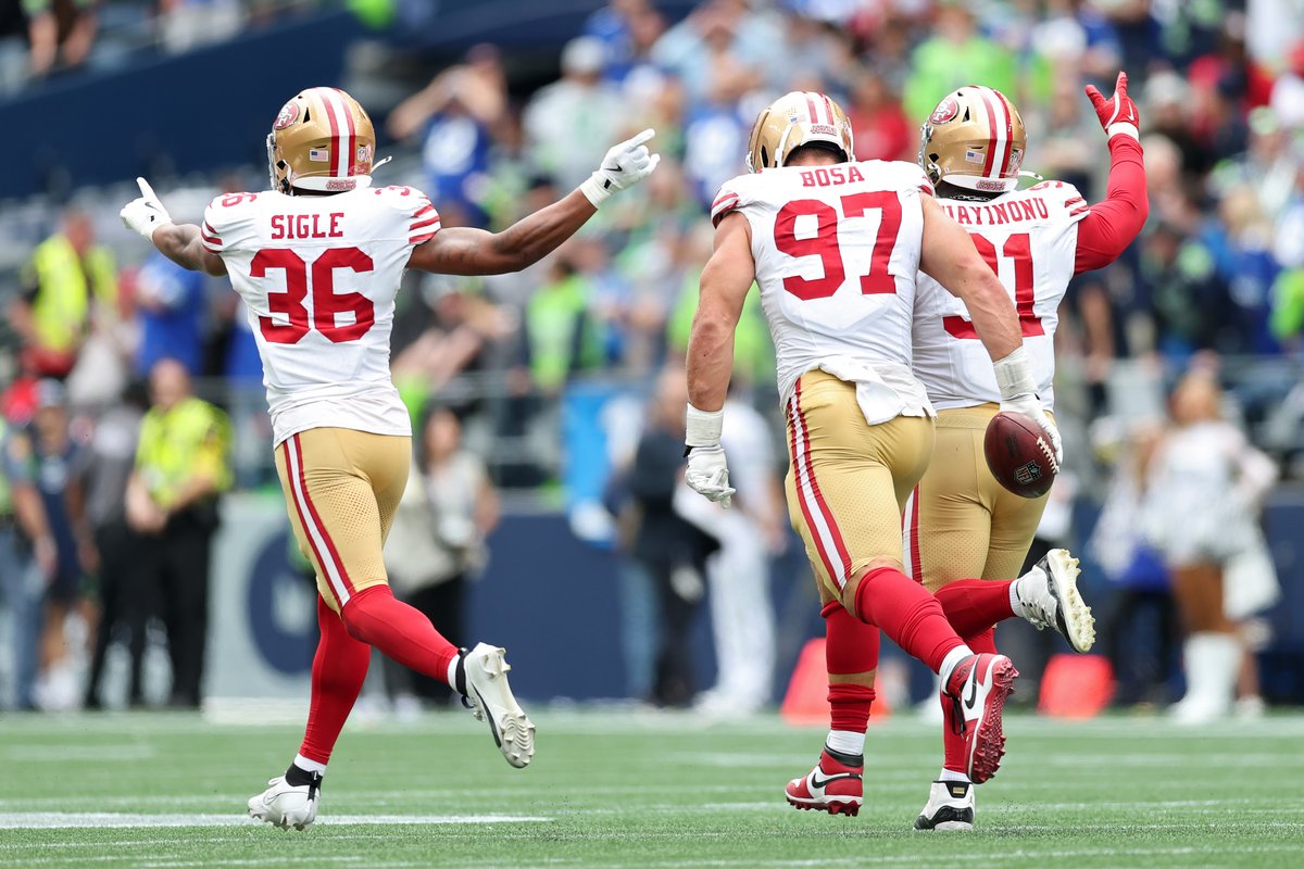 95.7 The Game tweet media