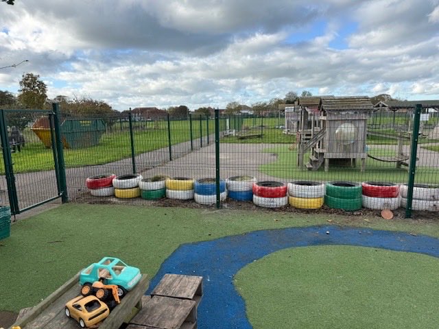 I Wallond fencing tweet media