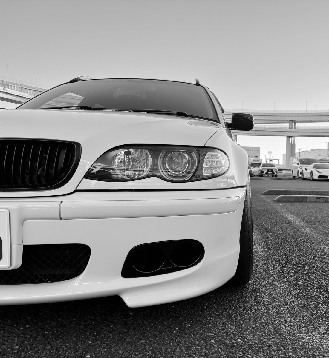 jun07103 tweet media