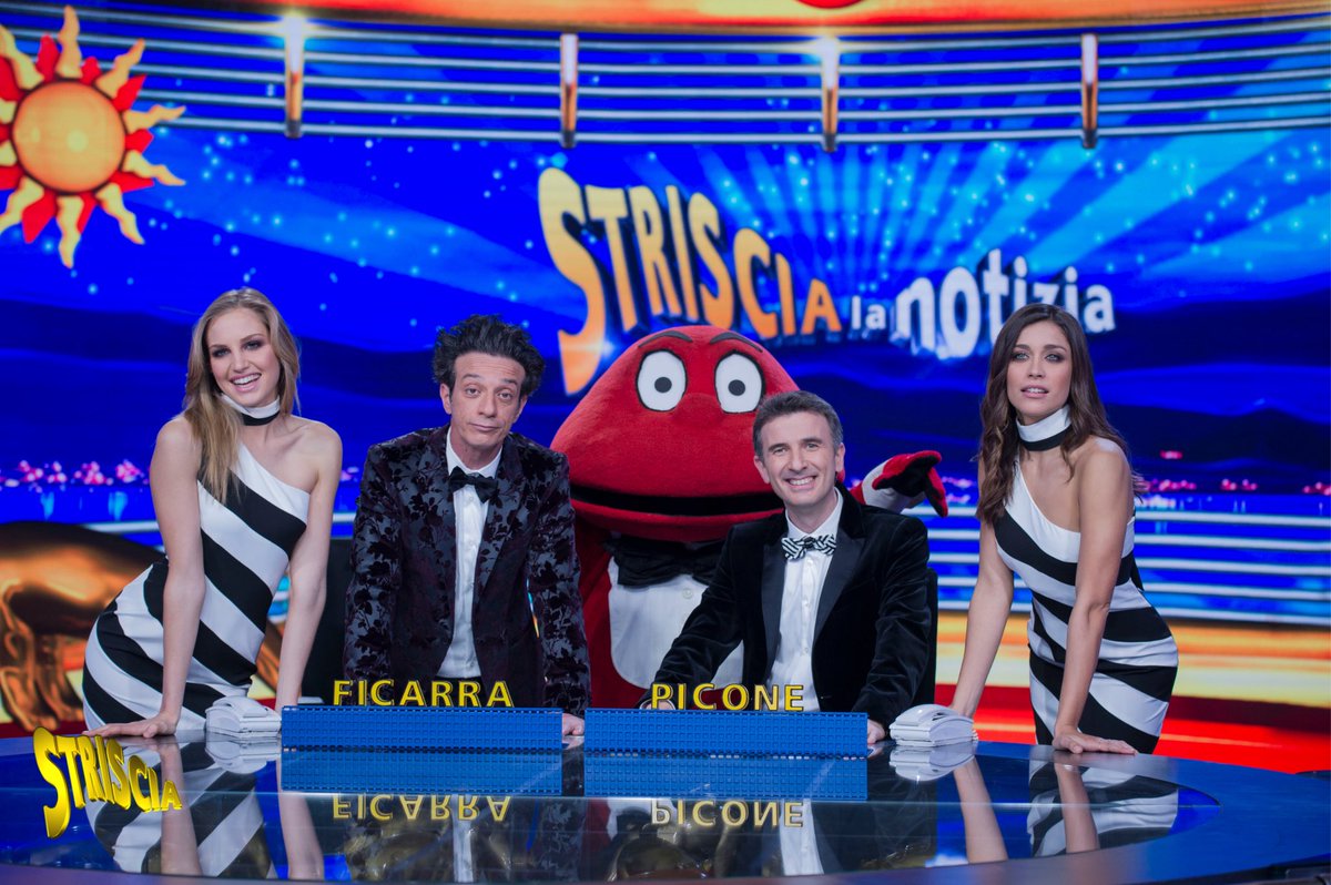 Striscia's tweet photo. 2016 is the new 2026😍♥️ PART II 📸
#Striscialanotizia @m_hunziker #belenrodriguez @ludovicafrasca @IreneCioni93 #Ficarra #Picone @PChiambretti https://t.co/wScqo8cTkb