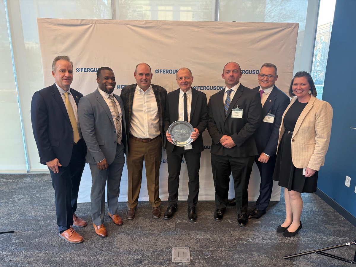 ZIMShipping tweet media