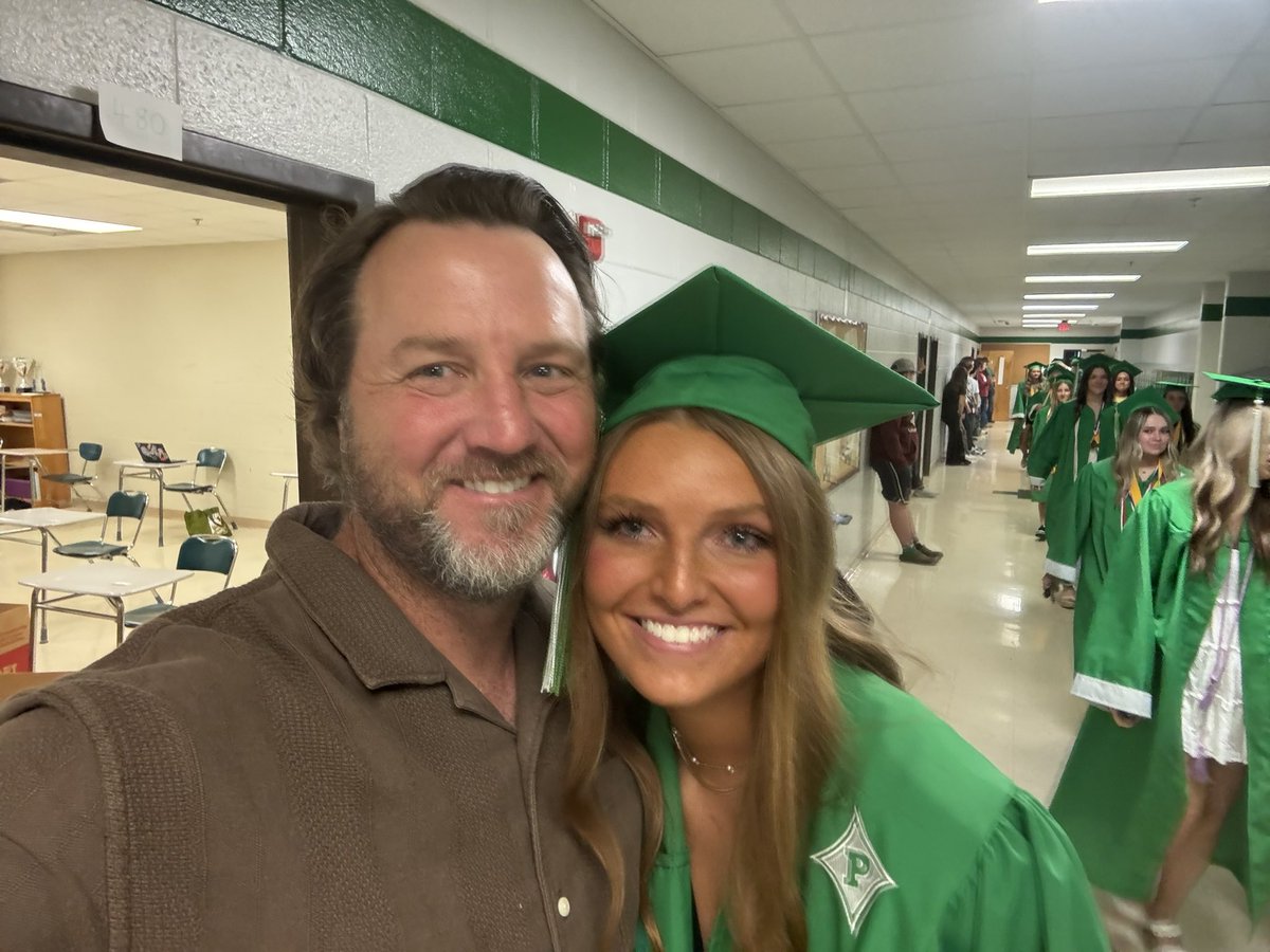 Adam Williams 🦈 tweet media