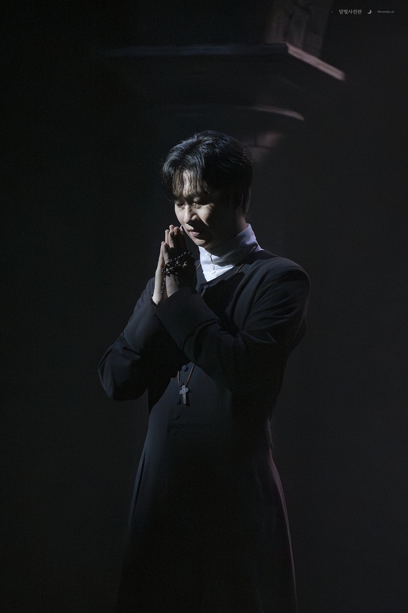 달빛사진관🌙 tweet media