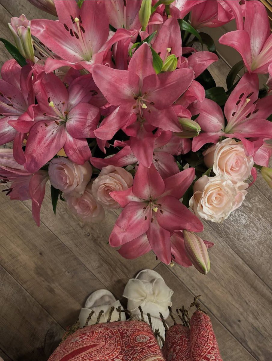 1leio's tweet image. 