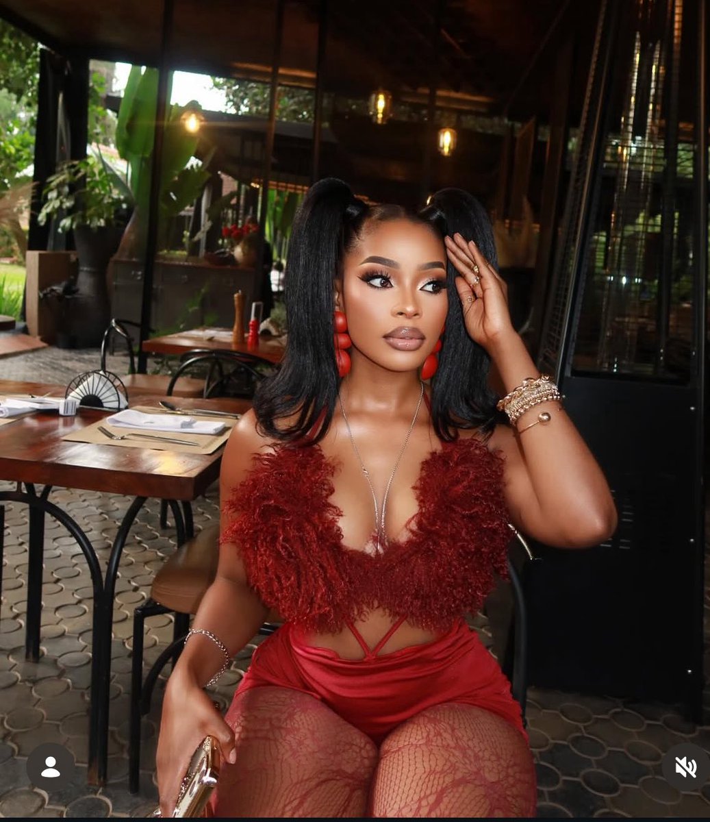 Thieves robbed, rept and  killud our beautiful young girl.😭

RIP Diana Skys 💔