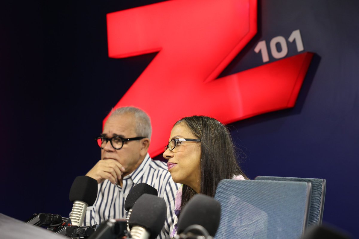 ProCompetencia tweet media