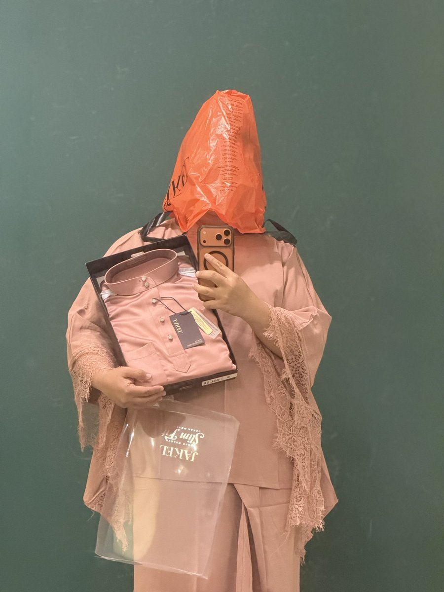 Tema strawberry matcha ❌
Strawberry orange ✅