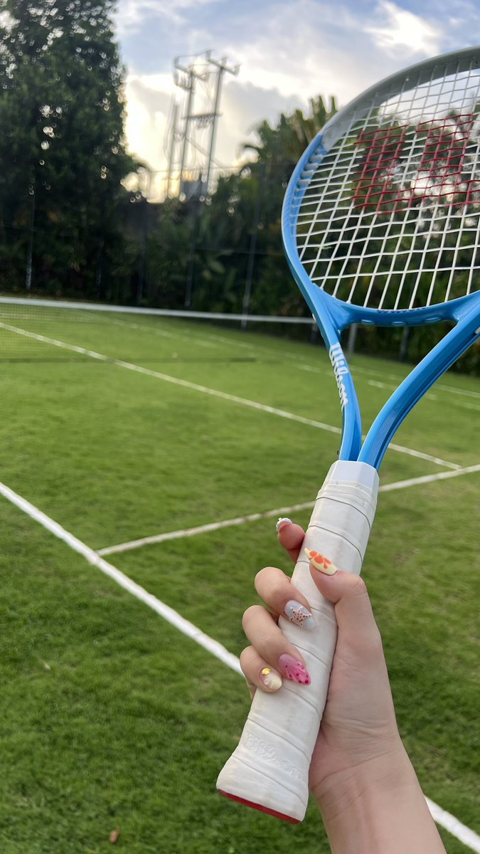 めっちゃかわいいネイルもしてもらった🎵🎶🎵🎶😜