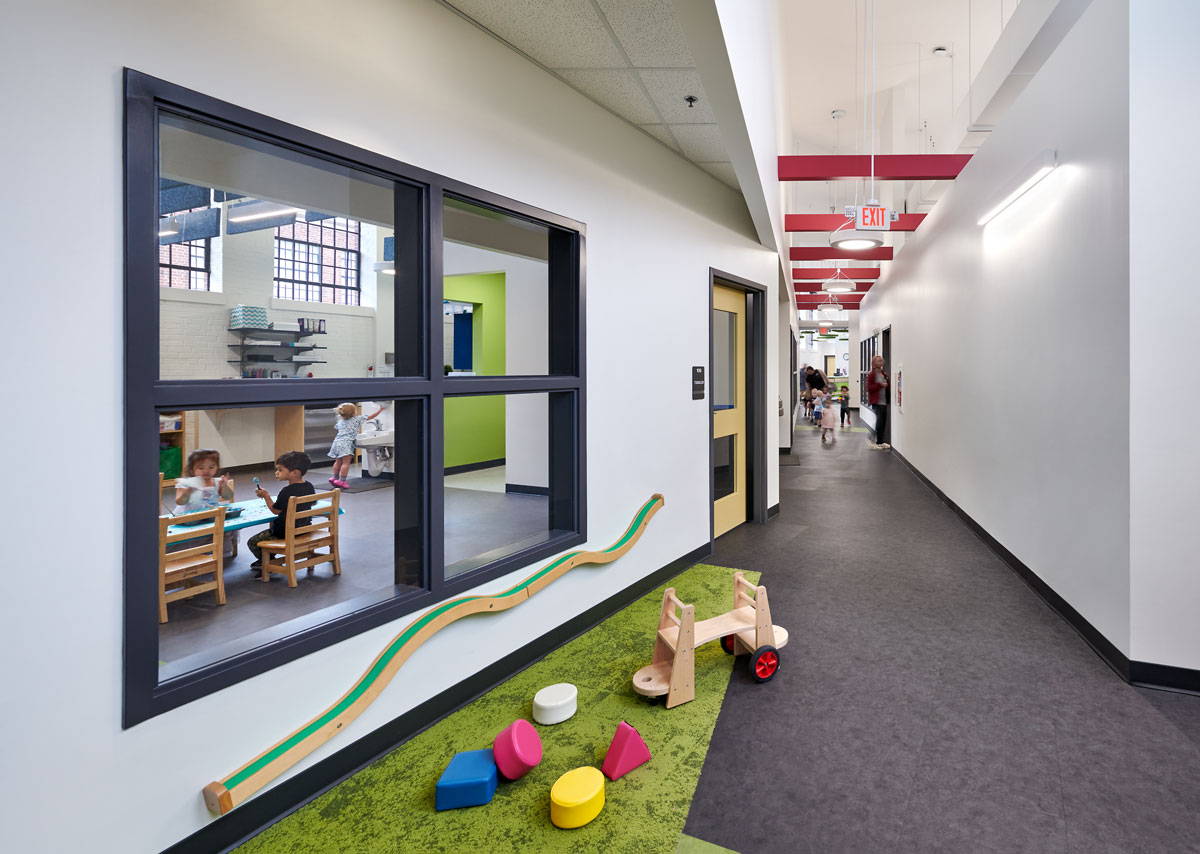 Brynmor at Lorton was recently highlighted by The 74, a national education publication, for the work we are doing to create high-quality early learning in a truly unique space.

Read the full article: the74million.org/zero2eight/how…