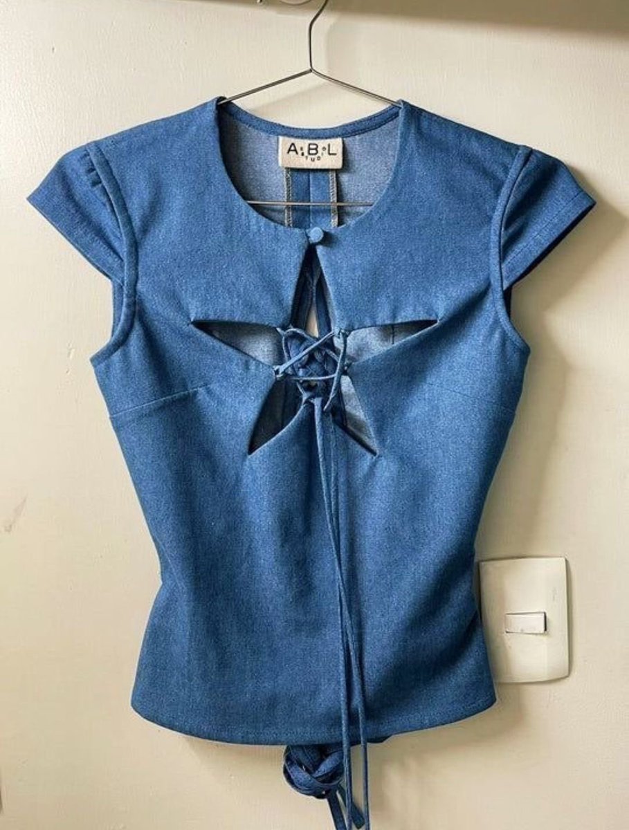 Hellokraze's tweet photo. Ablestudio Light Denim Star Top https://t.co/fUbitUicr2