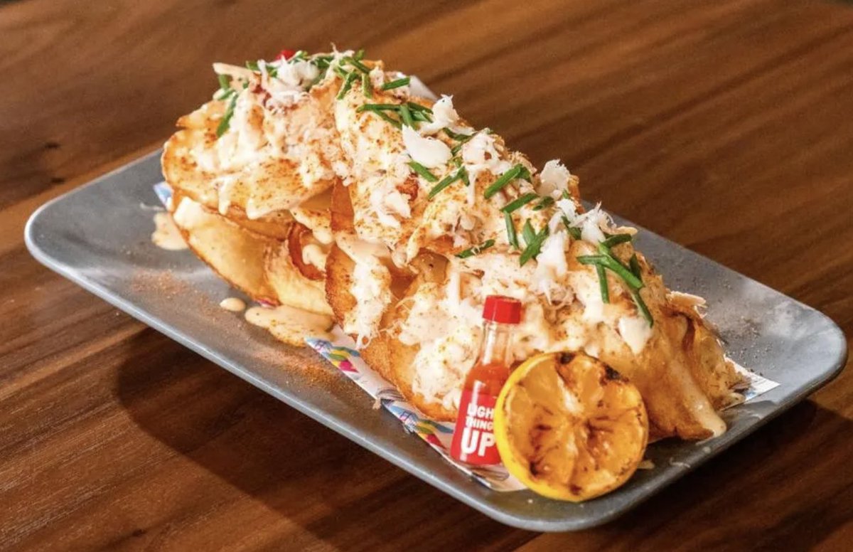 Tim Newcomb tweet media