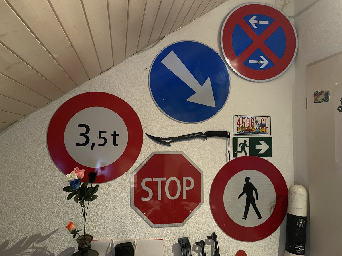 WhitePoint | The Local Arctic Fox tweet media