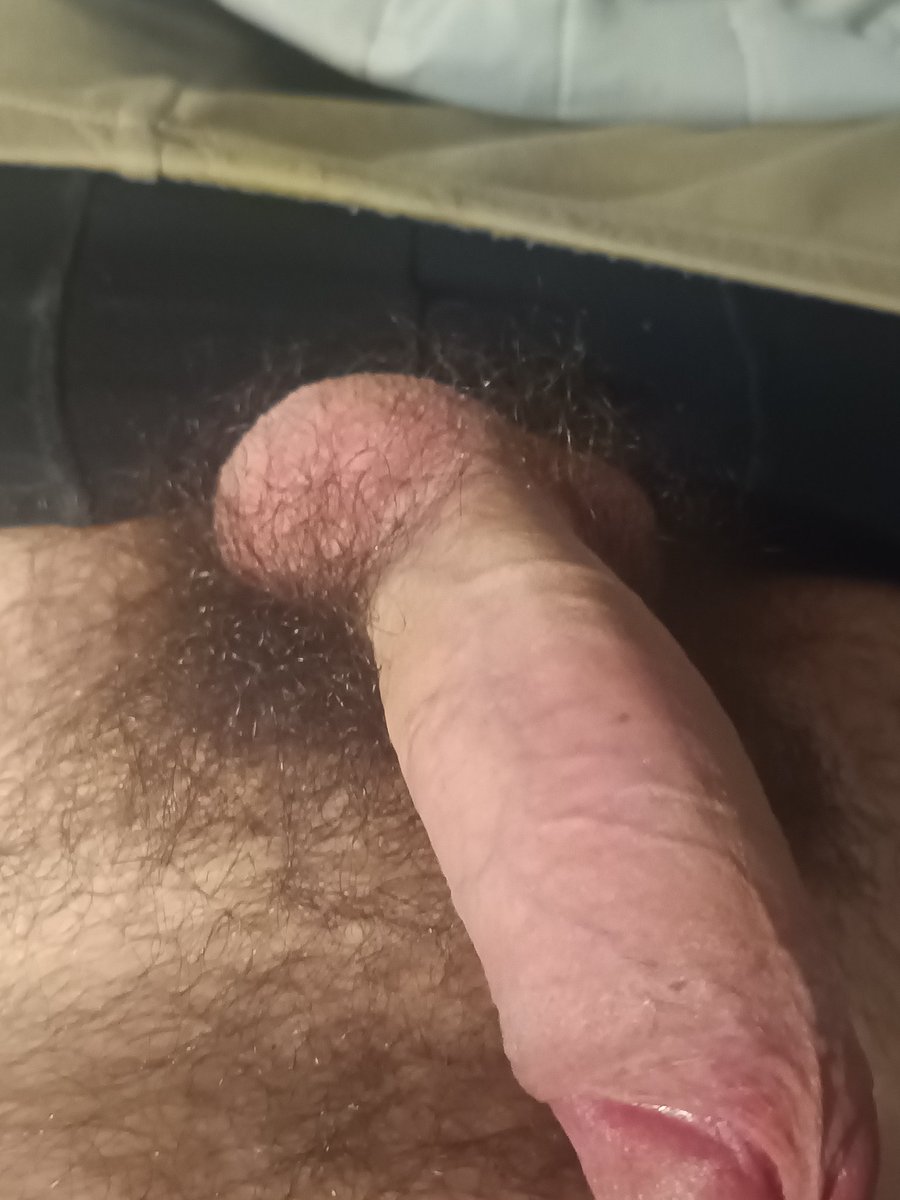 aholedick's tweet photo. Mandem nudes na dm que retribuo https://t.co/p64biuNCzP