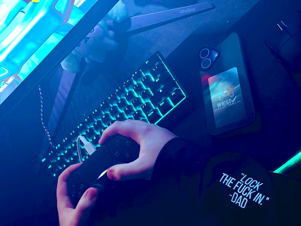 Wrist Checked tweet media