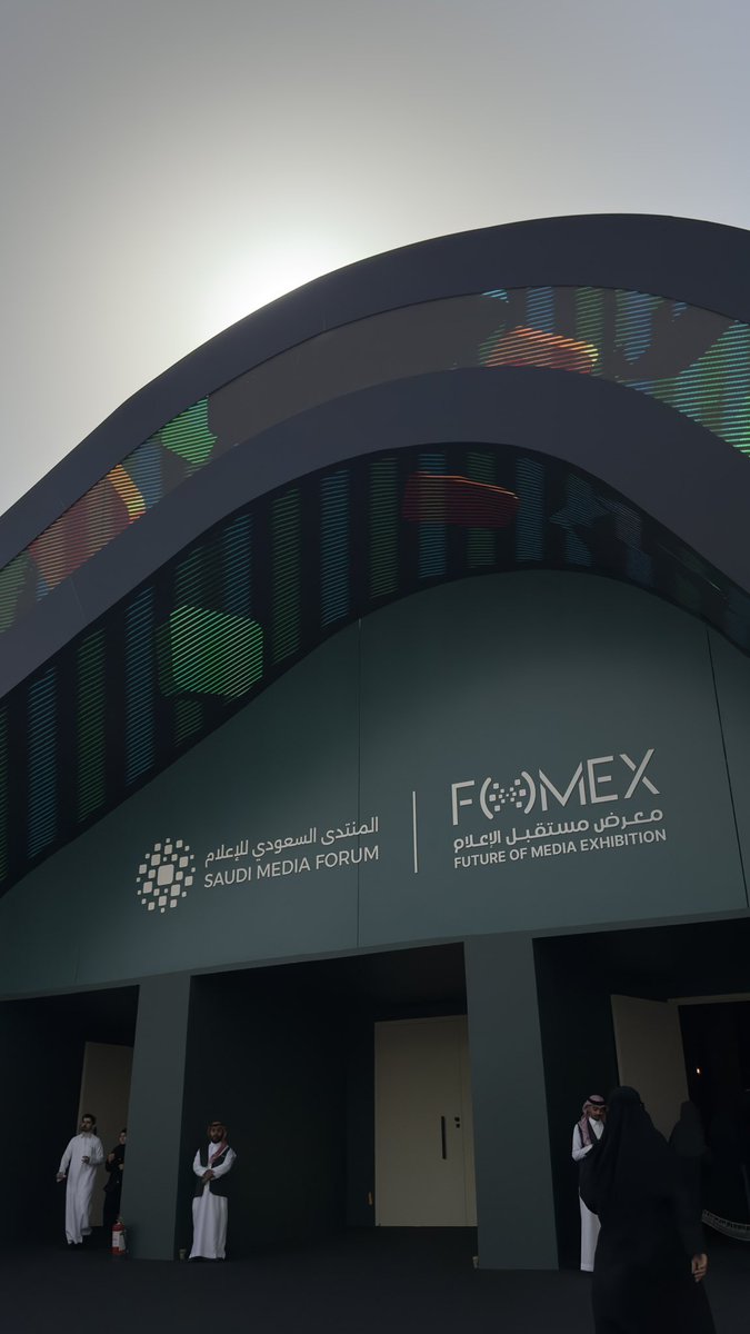 xlk_3's tweet photo. المنتدى السعودي للإعلام 2026
تجربة ثرية ومُلهمة، أضاف لي معرفة جديدة و 
وسّع نظرتي للمشهد الإعلامي🎙️✨.
#المنتدى_السعودي_للإعلام_2026 
#المنتدى_السعودي_للإعلام https://t.co/kmMLB0oi90