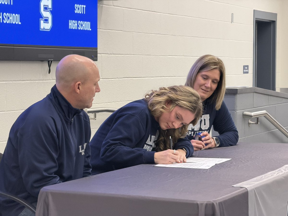 Scott Volleyball tweet media