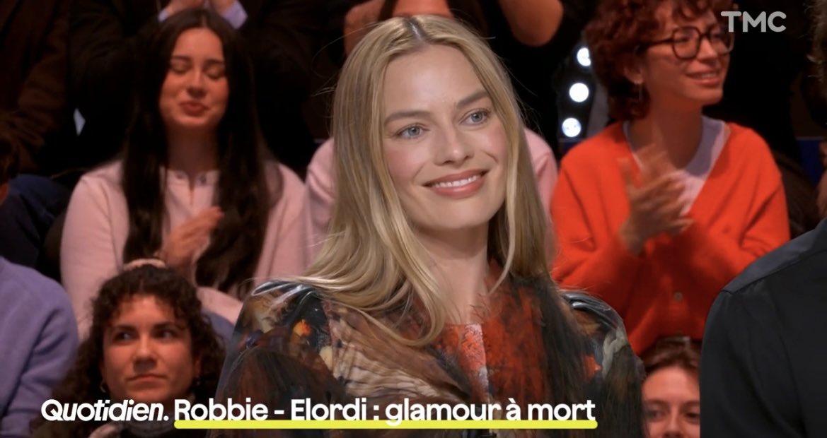 exesmcrae's tweet photo. margot robbie est trop belle 😍 

#Quotidien #hurlevent https://t.co/o9EDTWHxTc