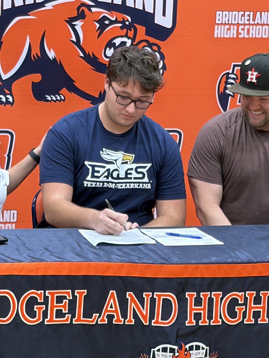 fbcoachmadison's tweet photo. Bridgeland Football had four seniors sign today!   Congratulations to each of them and we wish them well on their next chapter in athletics!  Go Bears! https://t.co/W2Yw9bS1CY