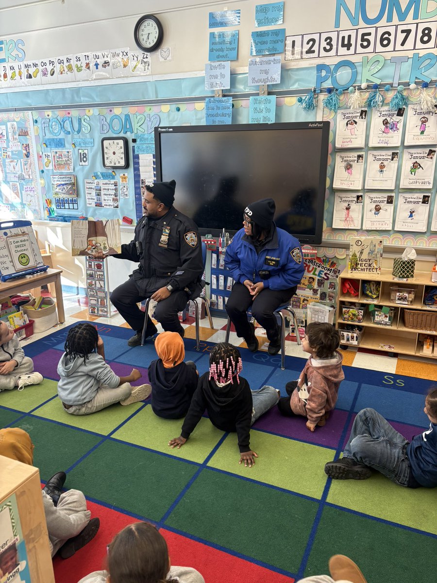 NYPD 40th Precinct tweet media