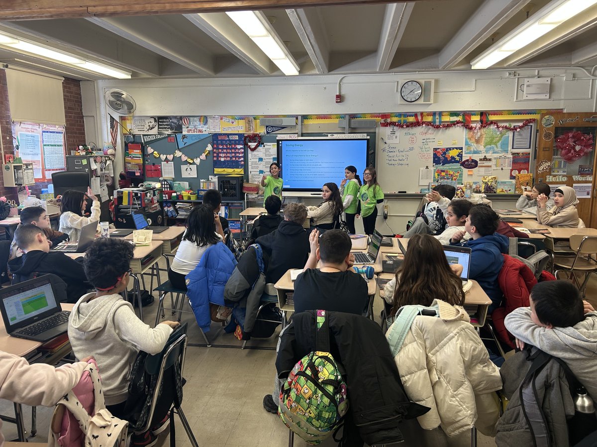 Francesca McAuliffe tweet media