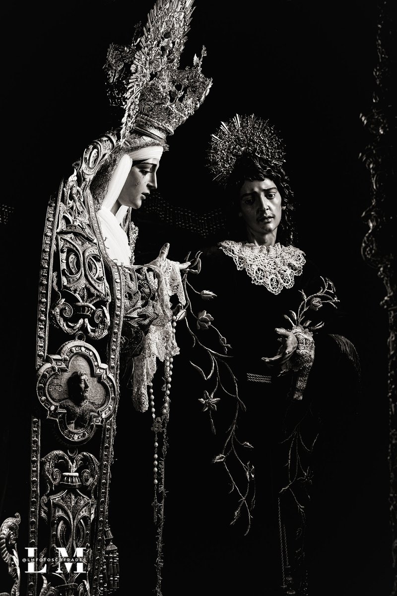 LMFotosCofrades tweet media