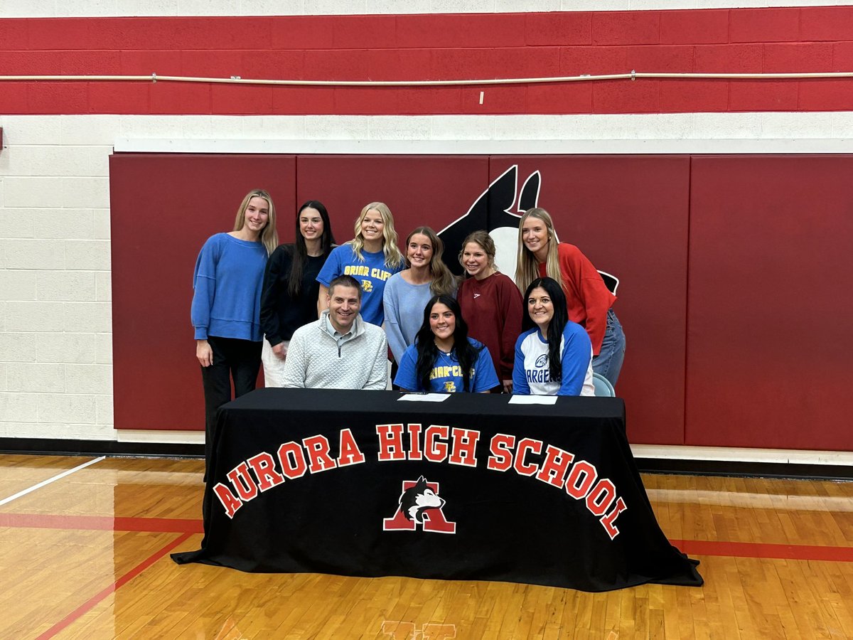 Aurora Husky Softball tweet media