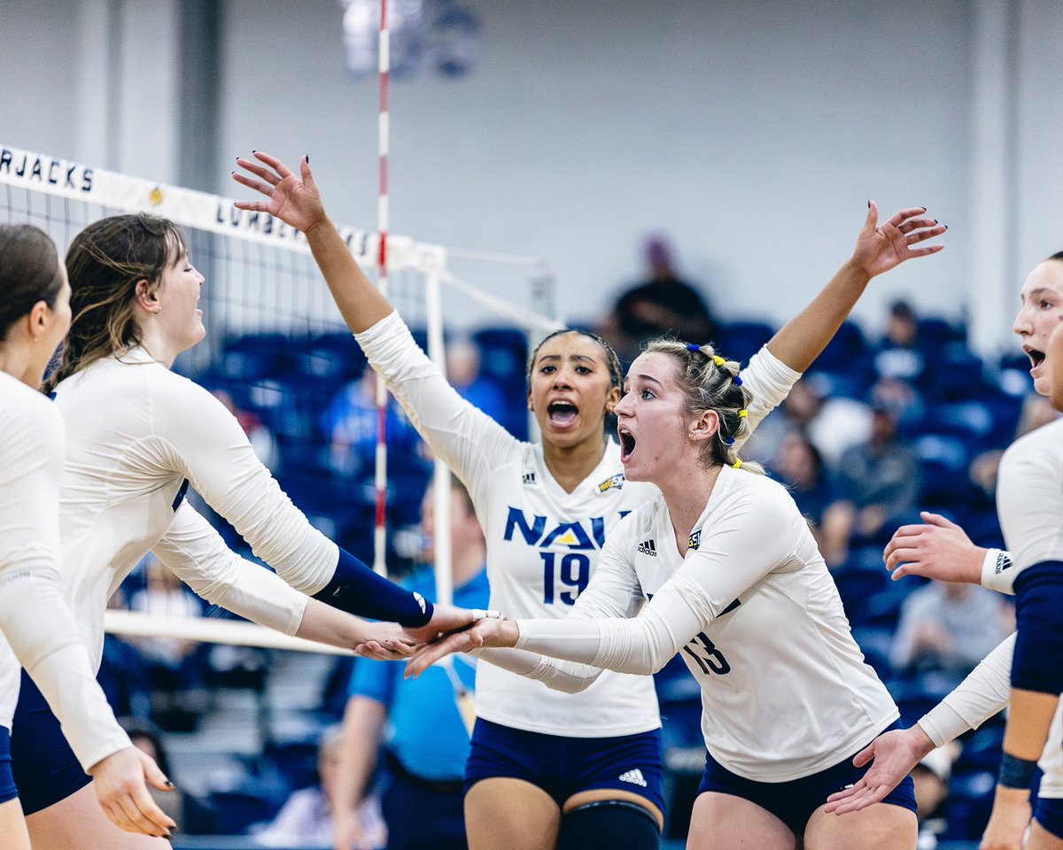 NAUVolleyball's tweet image. Happy Women &amp;amp; Girls in Sports Day! 💐 Celebrating your strength, resilience and grit today &amp;amp; every day. 

#RaiseTheFlag | #BigSkyVB
