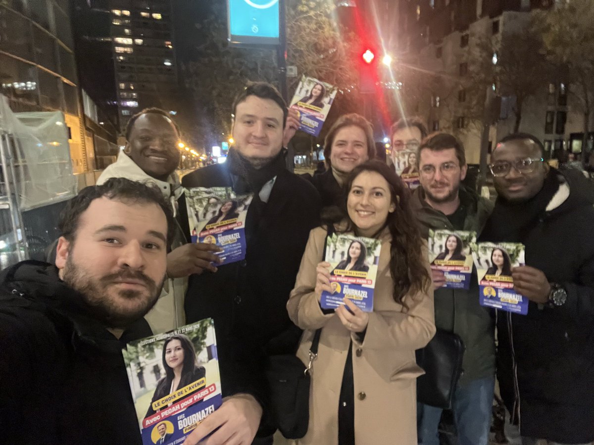 pegah_maleka's tweet photo. Ce matin et ce soir sur le terrain à l’écoute des habitants de #Paris13 🚀

Merci à la formidable équipe mobilisée à mes côtés ☀️ https://t.co/PwHkGYU4i9