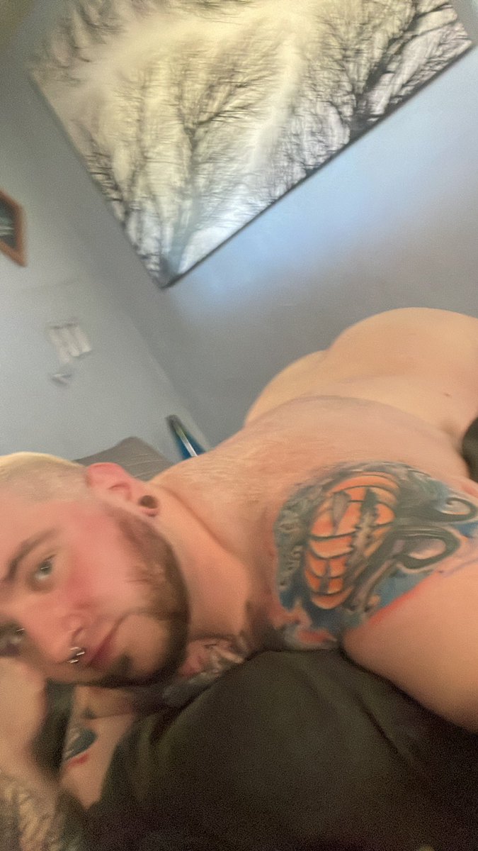 Liam_Oake's tweet photo. This booty is Gucci 😜 https://t.co/bN4uyyxtl8