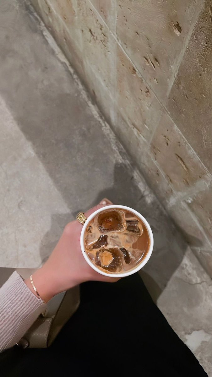 R4psf's tweet image. قهوة هالوقت ، لذّة🤎