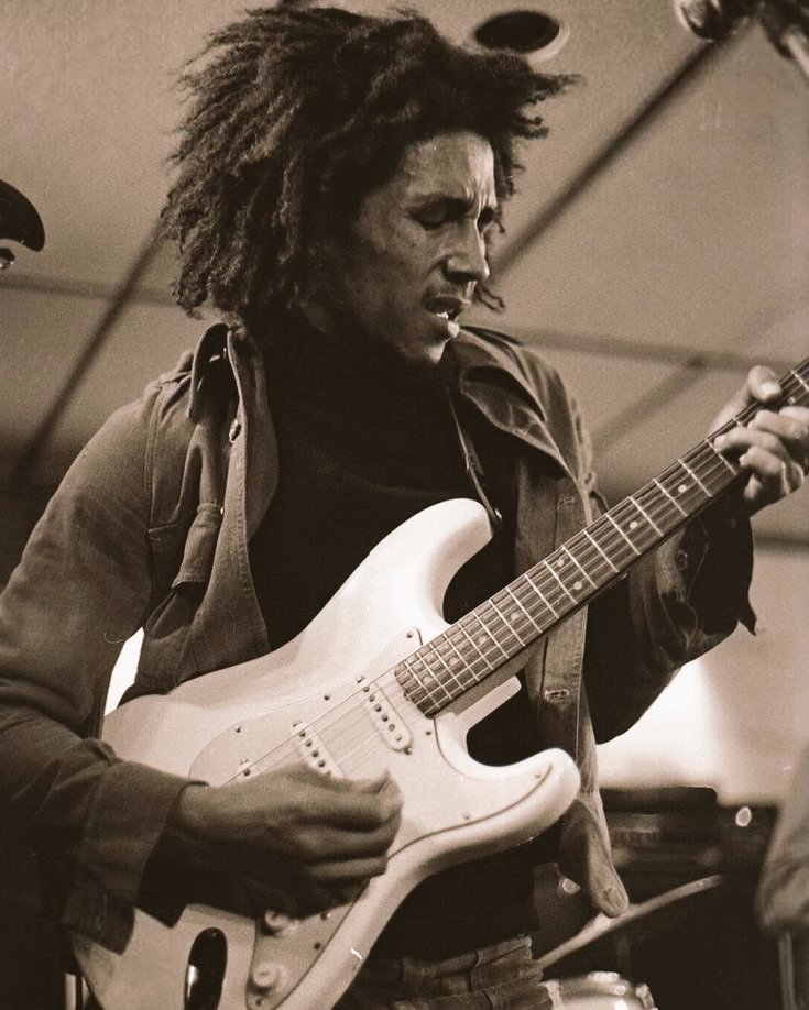 luna marley 🚥 tweet media