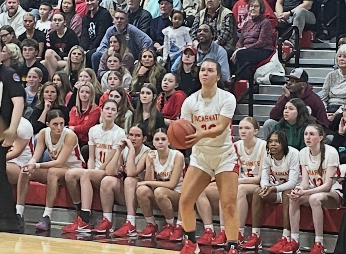 WUhoops's tweet image. Happy National Girls and Women in sports day to my baller, my world! She’s loves her teammates so much! She loves this great game! I Love her so much and super proud of her! @PeytonOlufson #girldad