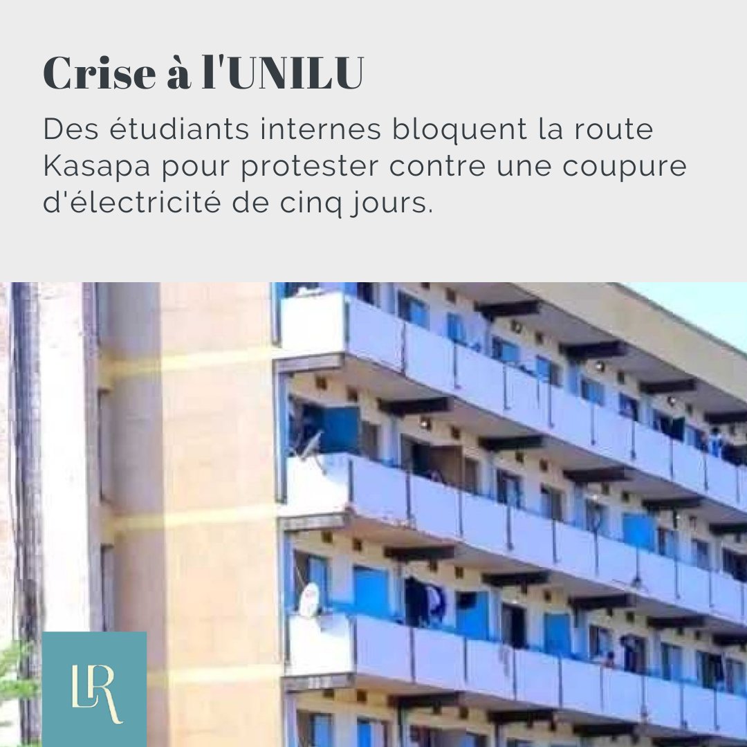 Privés de courant depuis près d'une semaine, les résidents des homes universitaires ont manifesté leur colère ce soir devant le bâtiment administratif. En signe de protestation, ils ont barricadé la route #Kasapa à 22h, exigeant le rétablissement immédiat de l'énergie.