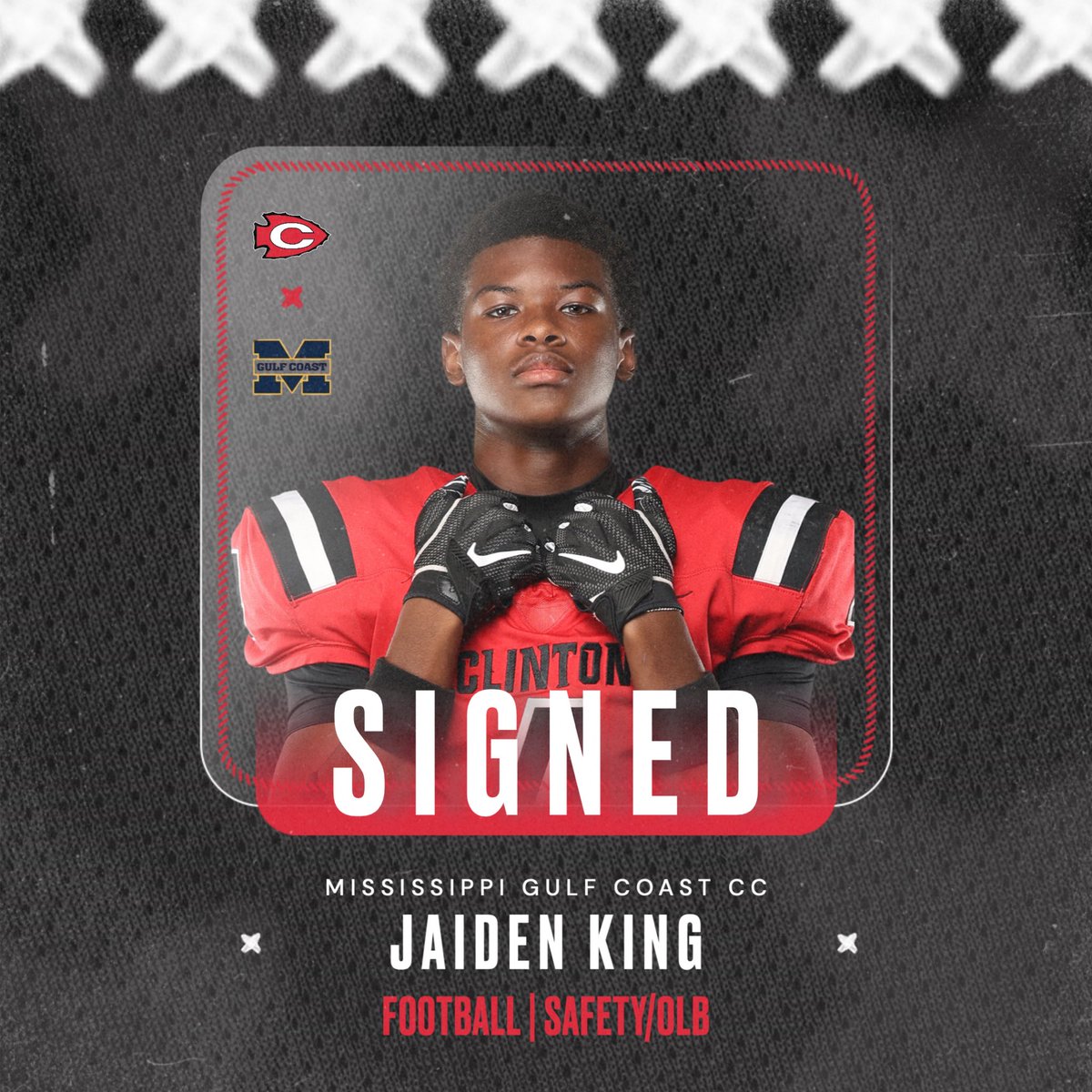 Clinton Arrow Football tweet media