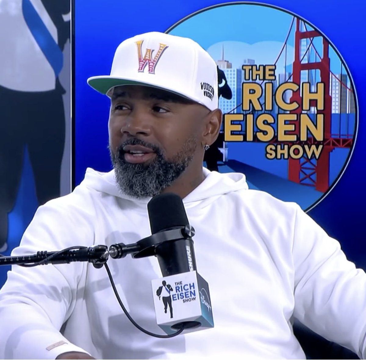 🚨 BIG GAME LX WOODSON WHISKEY HAT GIVEAWAY 🚨 

Win a limited edition Woodson Whiskey Big Game LX hat

1️⃣ Follow <a href="/woodsonwhiskey/">Woodson Whiskey</a>
2️⃣ Like this post
3️⃣ Reply to this post

Will pick multiple winners!  | <a href="/CharlesWoodson/">Charles Woodson</a>