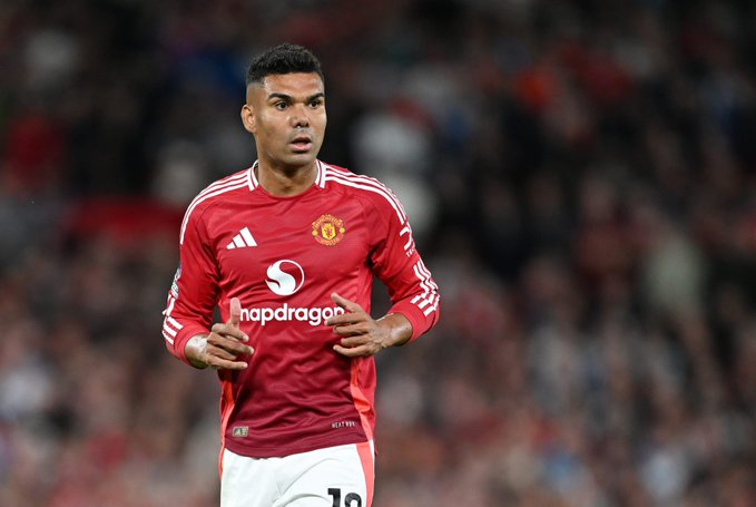 لوس أنجلوس جالكسي الأمريكي يفكر بضم كاسيميرو 