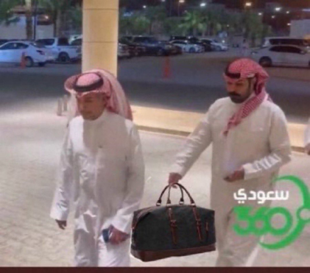 cchhtt232's tweet image. عزيامل العز ينفيعي