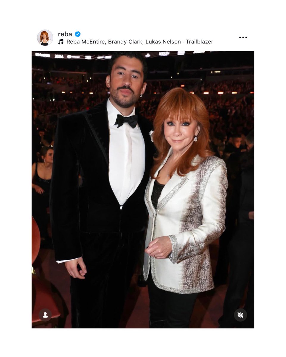 yashar's tweet image. Ahead of the Super Bowl, Reba McIntire posted this new photo of her with Bad Bunny at the Grammys.