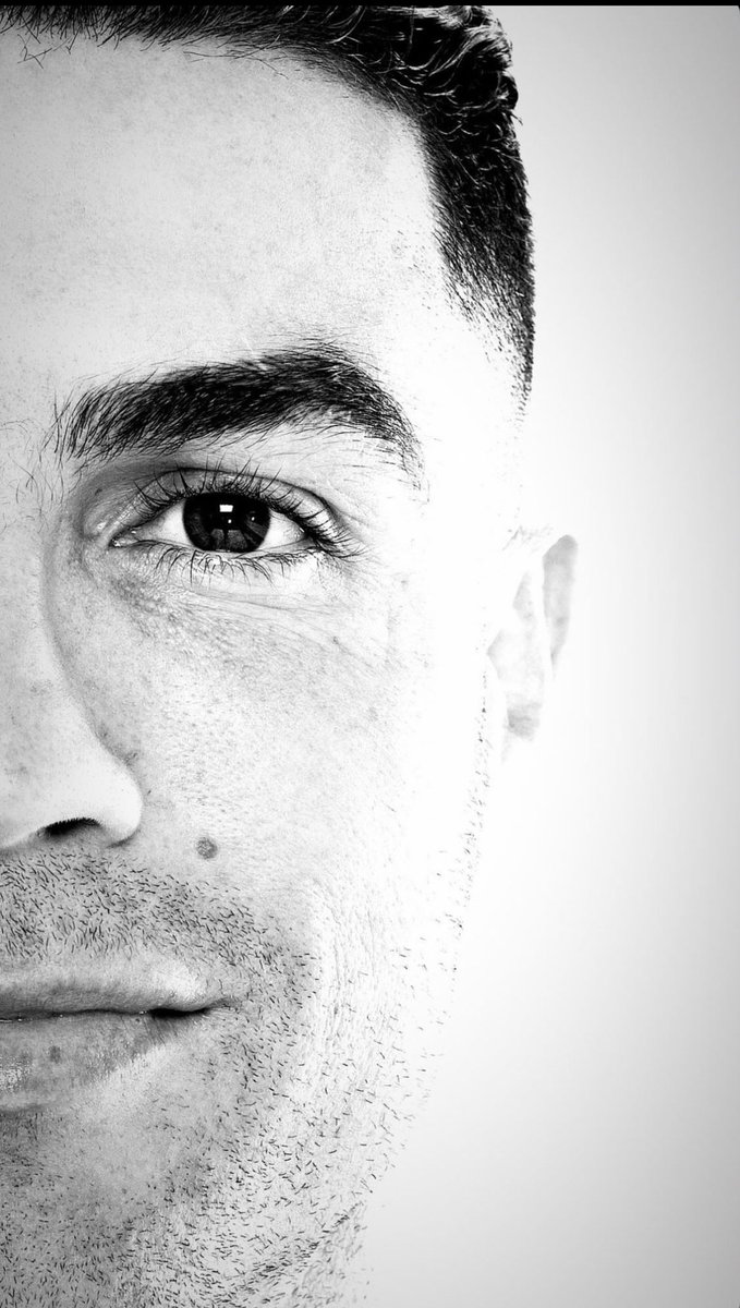 عمرو tweet media