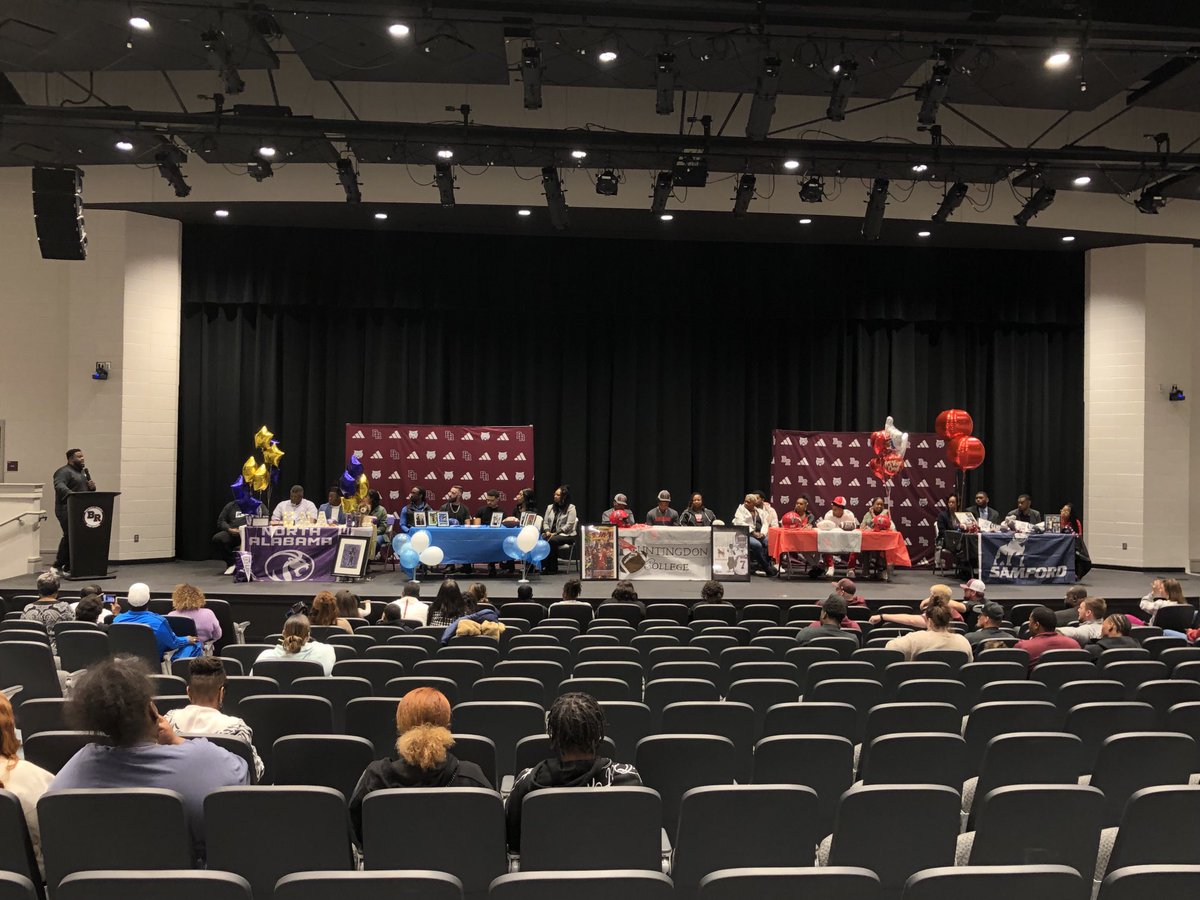 Shannon Benefield tweet media