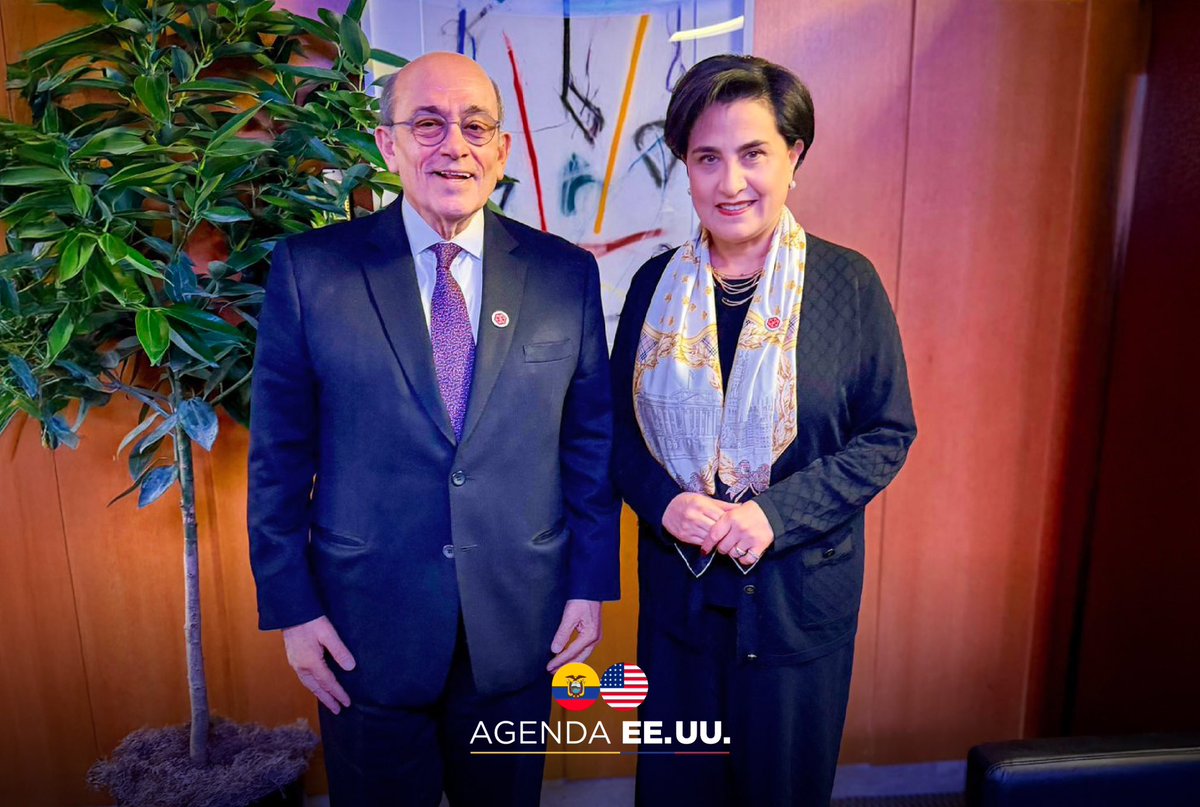 En el marco de la Conferencia Ministerial de Minerales Críticos, la Canciller <a href="/gabisommerfeld/">Gabriela Sommerfeld</a> se reunió con su homólogo 🇵🇪 Hugo de Zela, en Washington D.C. destacando el excelente momento de la relación bilateral y los avances del Encuentro Presidencial y Gabinete Binacional 2025