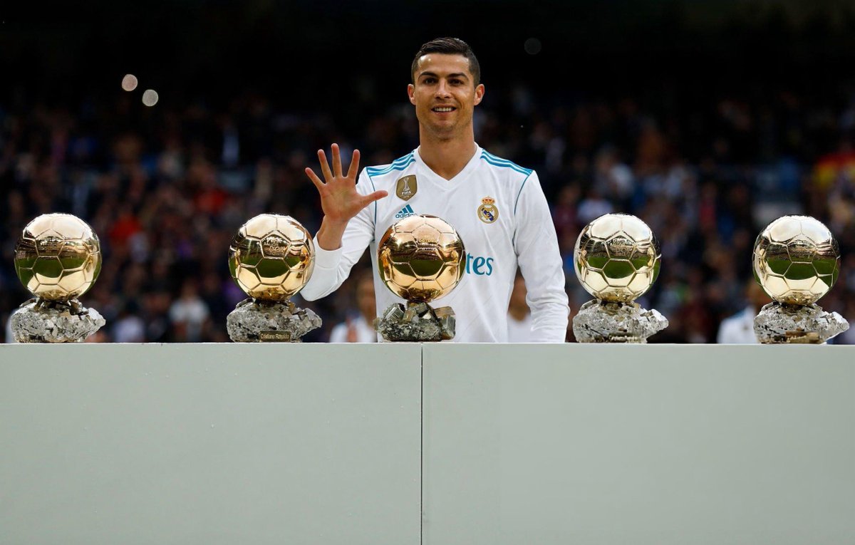 اليــوم وُلــد التاريــخ! 🐐🤍

يُكمل اليوم الأُسطورة الخالدة واللاعب الأفضل في تاريخ كرة القدم كريستيانو رونالدو عامه الـ41! 🤯🤍