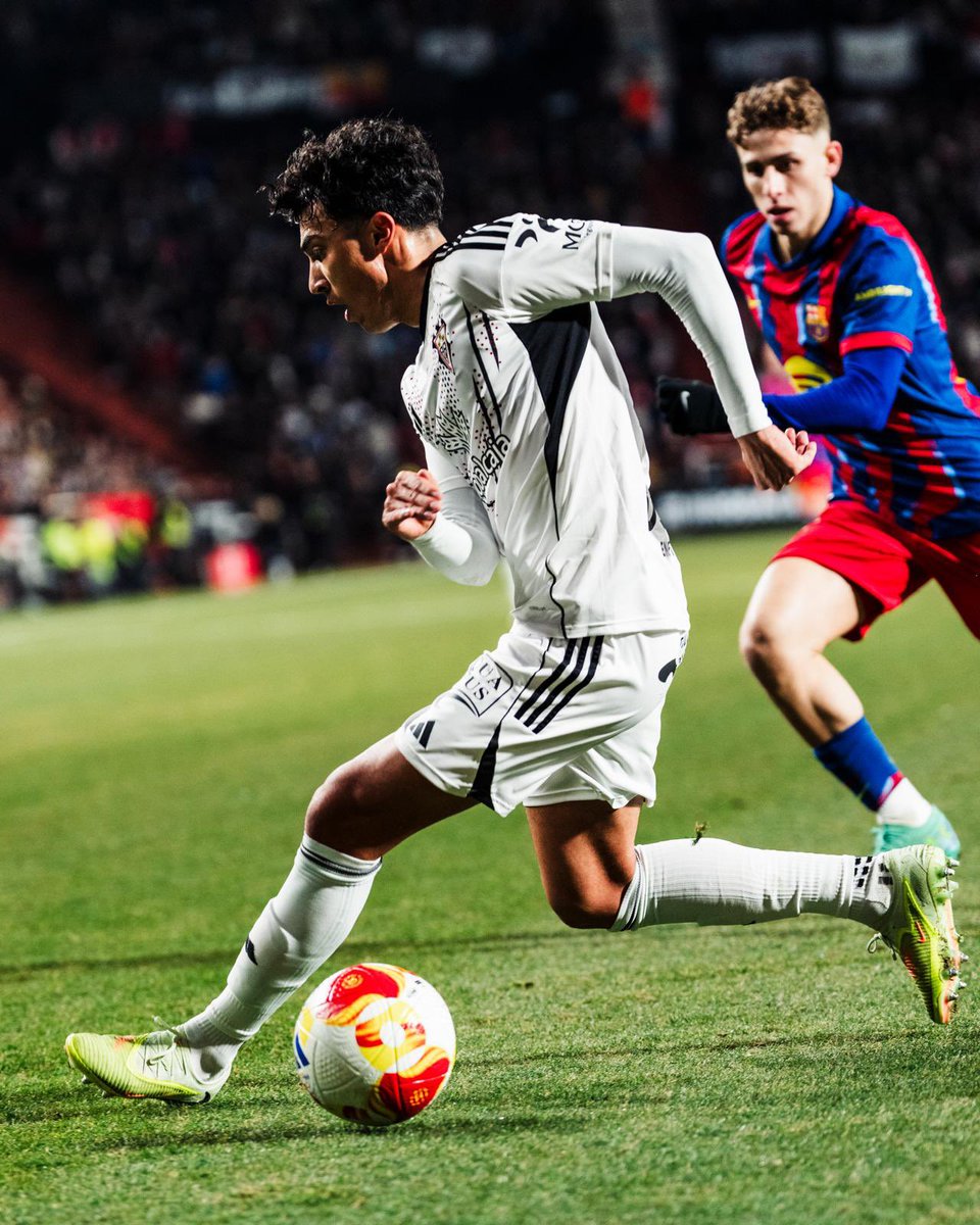 Orgulloso de este equipo y esta ciudad.
Lo dimos todo y lo seguiremos dando en todo lo que queda de temporada. 
Gracias por acompañarnos y creer en todo momento afición.