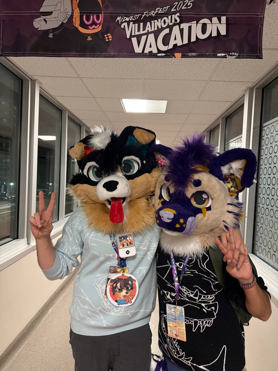 LightBlueStudio's tweet photo. Premade Sold https://t.co/y8sligrWNU