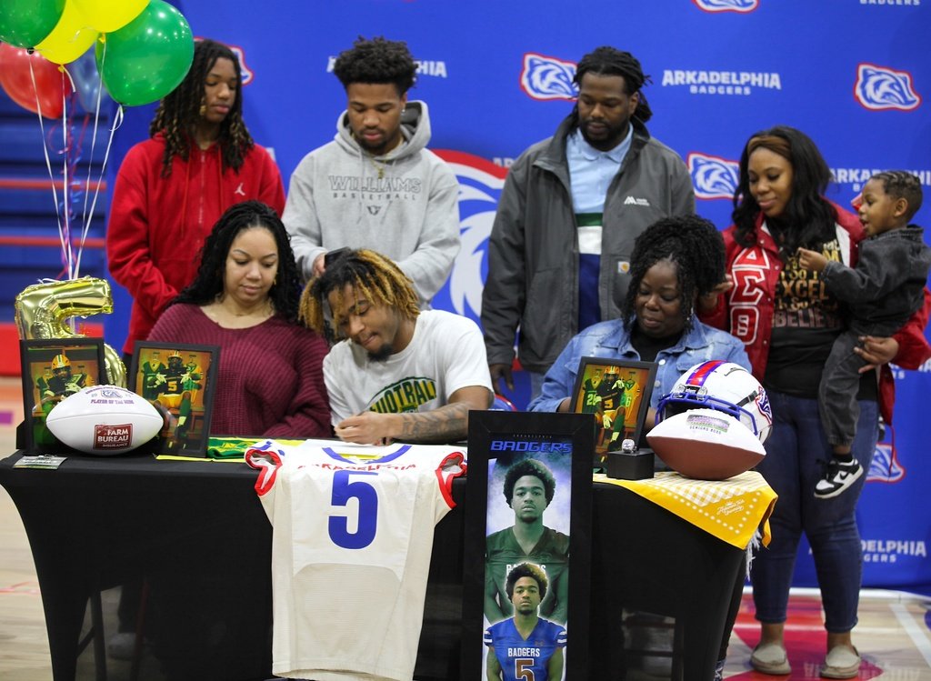 APSD_News's tweet photo. This morning, eight Arkadelphia Badger Football Seniors signed a National Letter of Intent to participate in collegiate athletics. We are proud of our football program under the leadership of Coach Trey Schucker. Congratulations to each of these student-athletes! 
#BadgerPride https://t.co/D87JghA8Fa