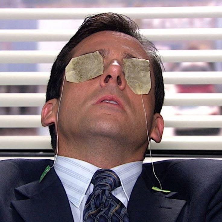 RosalYordi's tweet image. yo al día siguiente por haber chillado toda la noche :