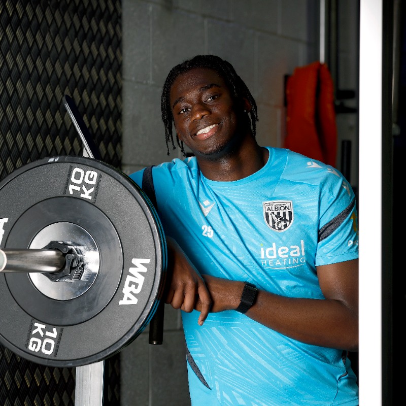WBA's tweet photo. "As a player, I would say I'm fast, strong and creative on the ball. I just want to get on the front foot and make things happen in the final third." 🗣️

More from new signing Hindolo Mustapha. 👇