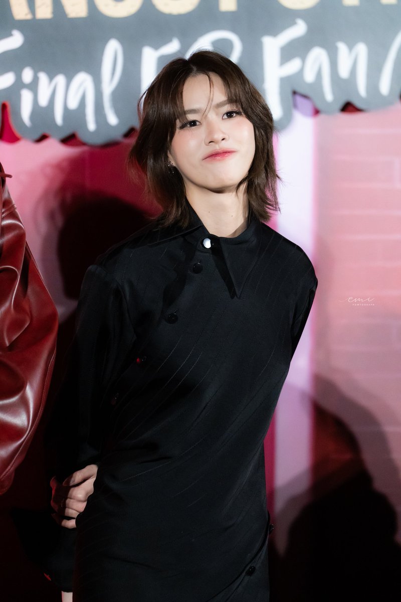 Pow_141511's tweet image. วันนี้พี่ๆบอก มี่หล่อมากกก 
also me : น้องมี่สวยมากกกค่ะพี่ 

แล้วแต่จะคิดชีวิตคนละแบบมาก
5555555555

🧡🌷